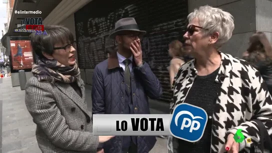 Un concursante de 'Lo vota, no lo vota': "La señora que vote al PP tiene que llevar un cardado que no entre ni por la puerta" Un concursante de 'Lo vota, no lo vota': "La señora que vote al PP tiene que llevar un cardado que no entre ni por la puerta"