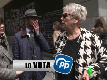 Un concursante de 'Lo vota, no lo vota': "La señora que vote al PP tiene que llevar un cardado que no entre ni por la puerta" Un concursante de 'Lo vota, no lo vota': "La señora que vote al PP tiene que llevar un cardado que no entre ni por la puerta"
