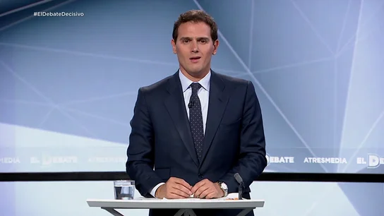 El minuto final de Albert Rivera: "Cuando estamos juntos, somos imparables. El 28A hagamos historia" El minuto final de Albert Rivera: "Cuando estamos juntos, somos imparables. El 28A hagamos historia"