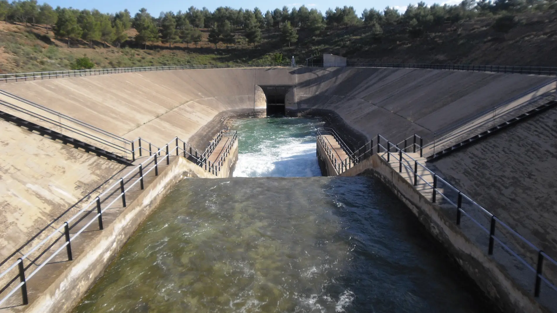 Canal del Tajo Segura.