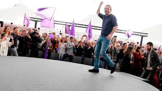 Pablo Iglesias en un mitin Pablo Iglesias en un mitin