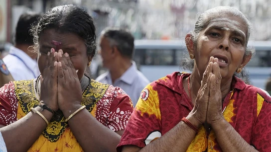 Celebran misas por televisión en Sri Lanka por miedo a que se produzcan nuevos ataques terroristas Celebran misas por televisión en Sri Lanka por miedo a que se produzcan nuevos ataques terroristas