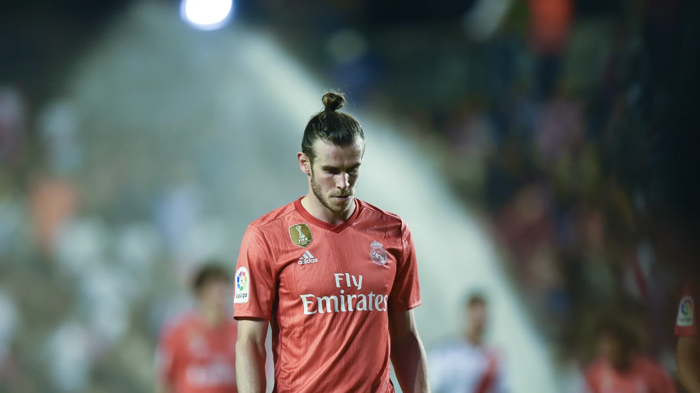 Bale, cabizbajo Bale, cabizbajo