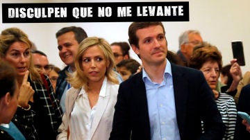 Pablo Casado en su colegio electoral