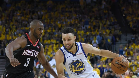 Chris Paul con Curry en el primer partido de semifinales Chris Paul con Curry en el primer partido de semifinales