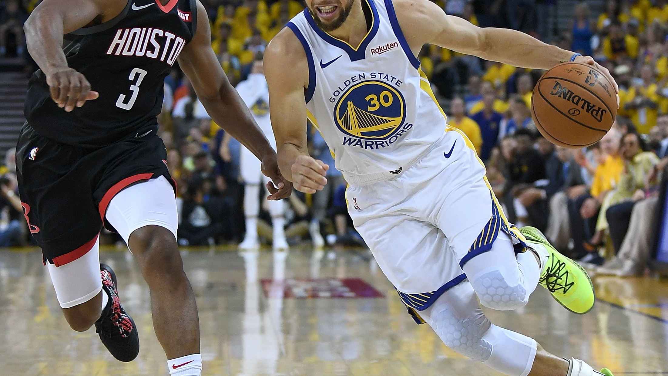 Chris Paul con Curry en el primer partido de semifinales