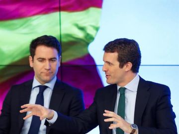 Teodoro García-Egea junto a Pablo Casado Teodoro García-Egea junto a Pablo Casado