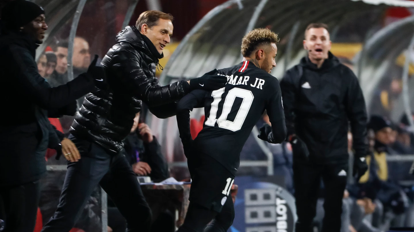 Tuchel felicita a Neymar tras un gol Tuchel felicita a Neymar tras un gol