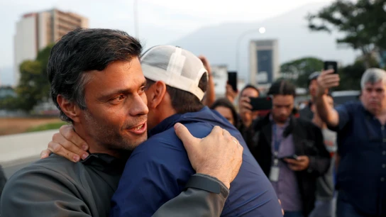 Leopoldo López tras ser liberado Leopoldo López
