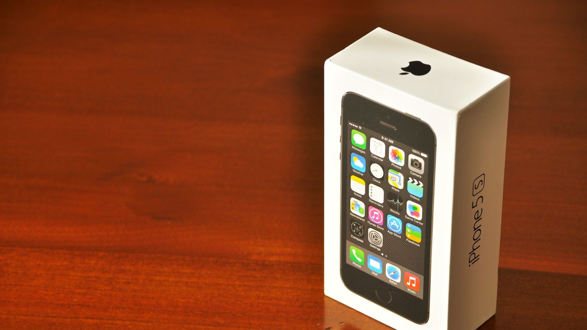 Caja de teléfono móvil