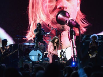 Joan Jett, Dave Grohl of Nirvana Joan Jett, Dave Grohl of Nirvana