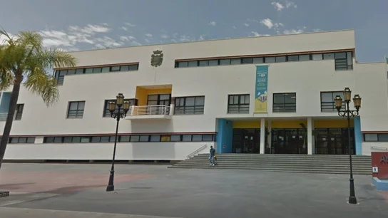 Madre e hija vivían en la calle junto al Ayuntamiento de Torremolinos Madre e hija vivían en la calle junto al Ayuntamiento de Torremolinos