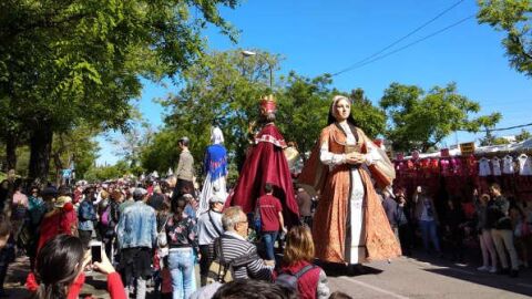 Gigantes y Cabezudos