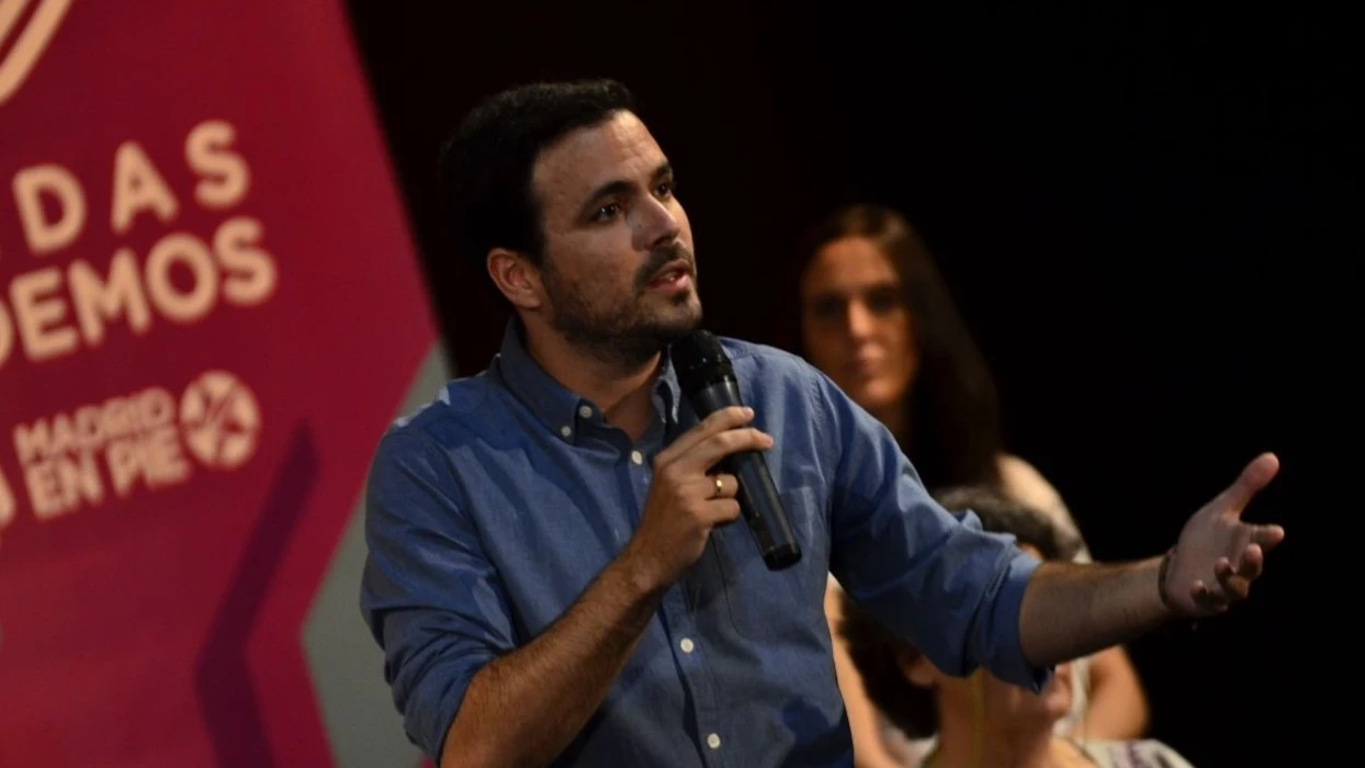 Alberto Garzón durante un acto electoral