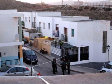 Exterior del lugar del tiroteo en Gádor, Almería Exterior del lugar del tiroteo en Gádor, Almería