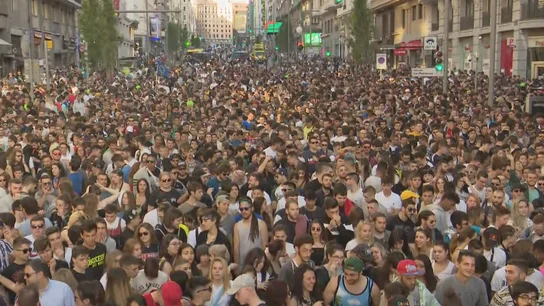 Multitudinaria manifestación a favor de la legalización de la marihuana Multitudinaria manifestación a favor de la legalización de la marihuana