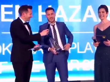 La respuesta de Hazard cuando le piden renovar con el Chelsea: "¿Dónde está el bolígrafo?" La respuesta de Hazard cuando le piden renovar con el Chelsea: "¿Dónde está el bolígrafo?"