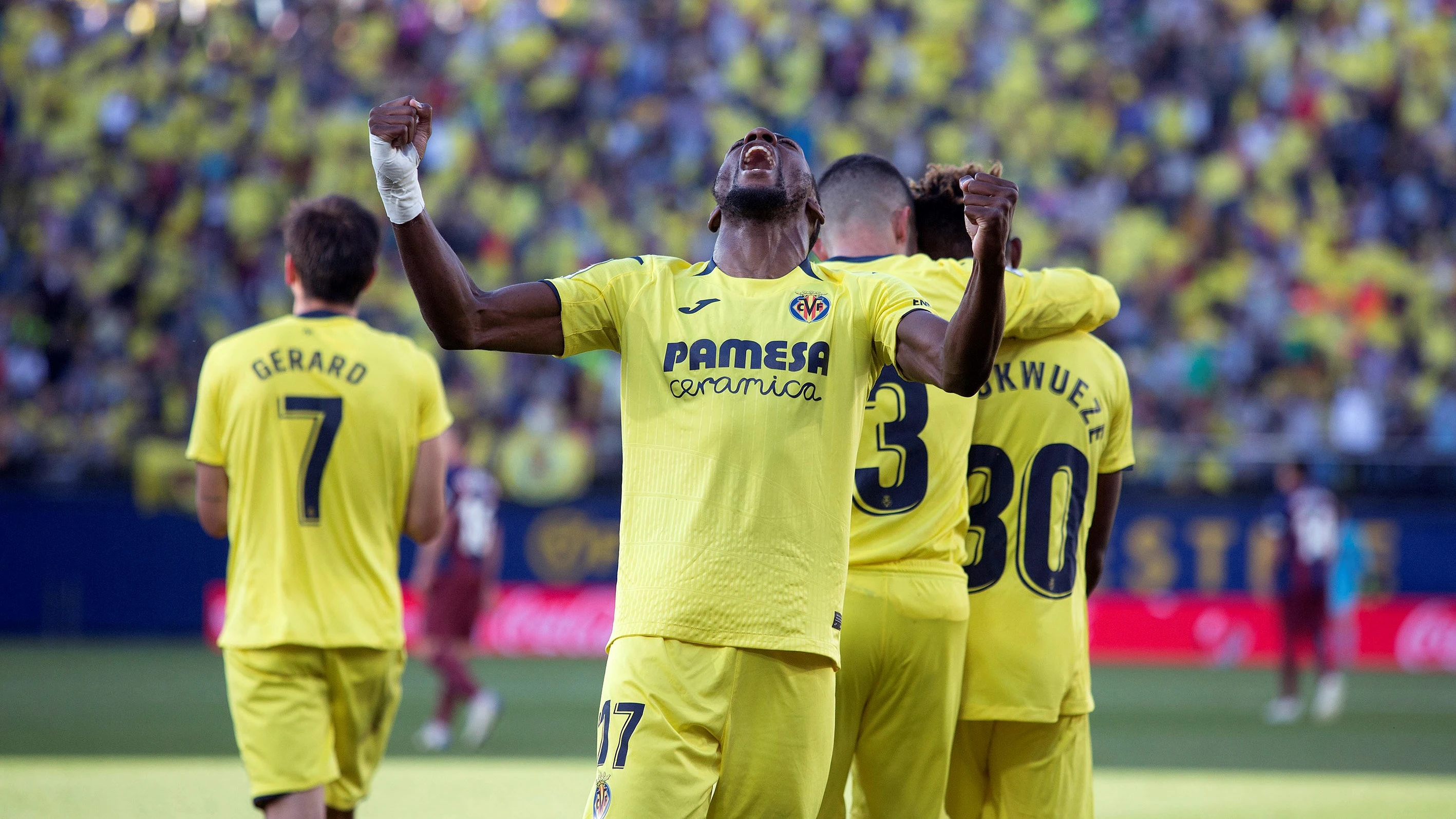 El Villarreal celebra la victoria ante el Eibar