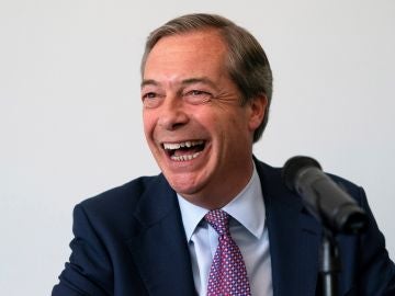 El líder del Partido del Brexit, Nigel Farage, durante una rueda de prensa El líder del Partido del Brexit, Nigel Farage, durante una rueda de prensa