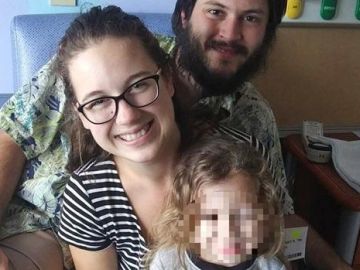 Retiran la custodia a unos padres por negarse a que su hijo de tres años reciba quimioterapia Retiran la custodia a unos padres por negarse a que su hijo de tres años reciba quimioterapia