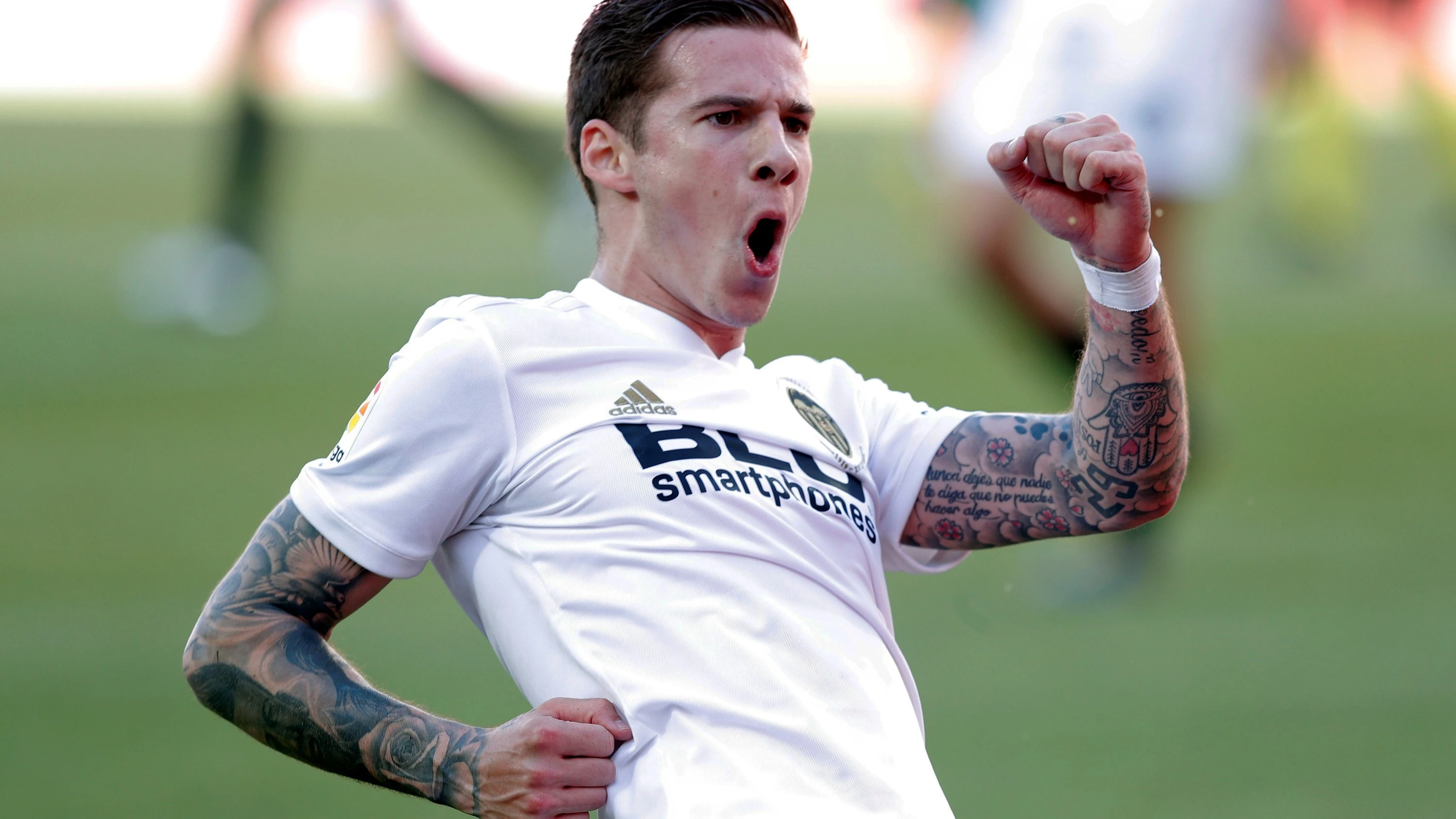 Santi Mina celebra su gol contra el Alavés