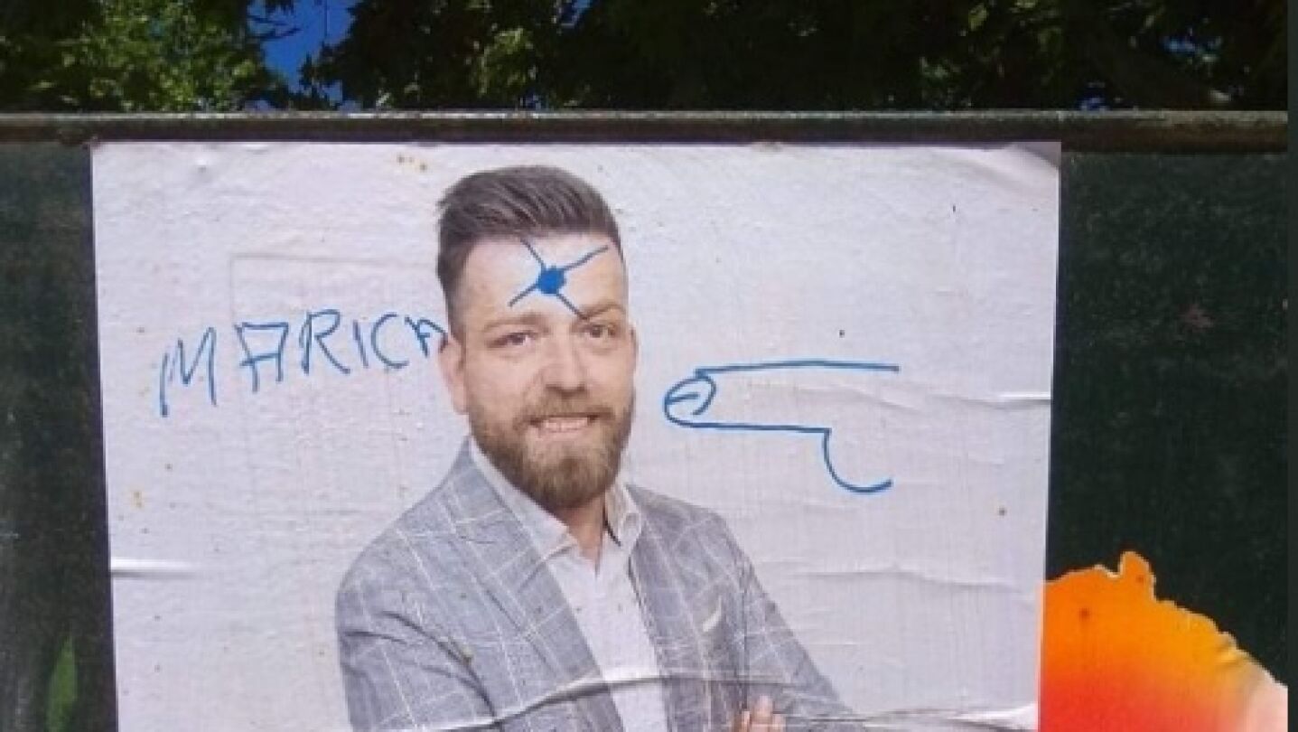 Amenazas e insultos hom&oacute;fobos al candidato socialista Rafael Mart&iacute;nez