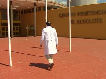 Un médico en un centro penitenciario Un médico en un centro penitenciario