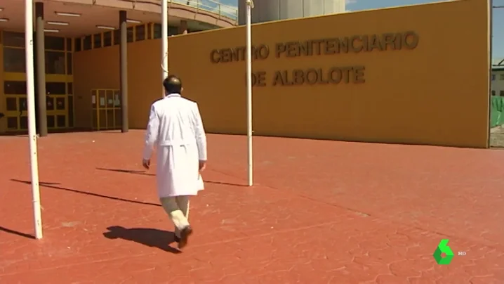 Un médico en un centro penitenciario