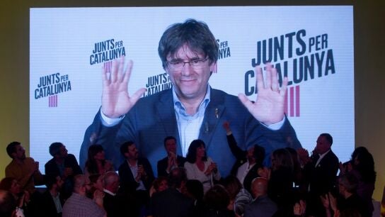 Puigdemont considera el "nacionalismo de Estado" como una de las principales "amenazas junto al populismo y la xenofobia" en una conferencia desde B&eacute;lgica
