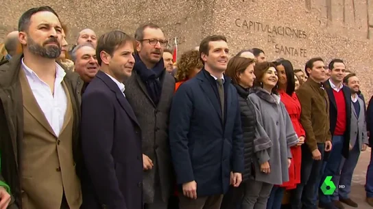 Casado responde a Feijóo por la foto de Colón: "Alberto estuvo en Colón. No es una crítica, yo comparto su visión" Casado responde a Feijóo por la foto de Colón: "Alberto estuvo en Colón. No es una crítica, yo comparto su visión"