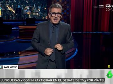La reflexión de Andreu Buenafuente sobre Eurovisión: "Está la gente de Israel como para ponerse a cantar" La reflexión de Andreu Buenafuente sobre Eurovisión: "Está la gente de Israel como para ponerse a cantar"