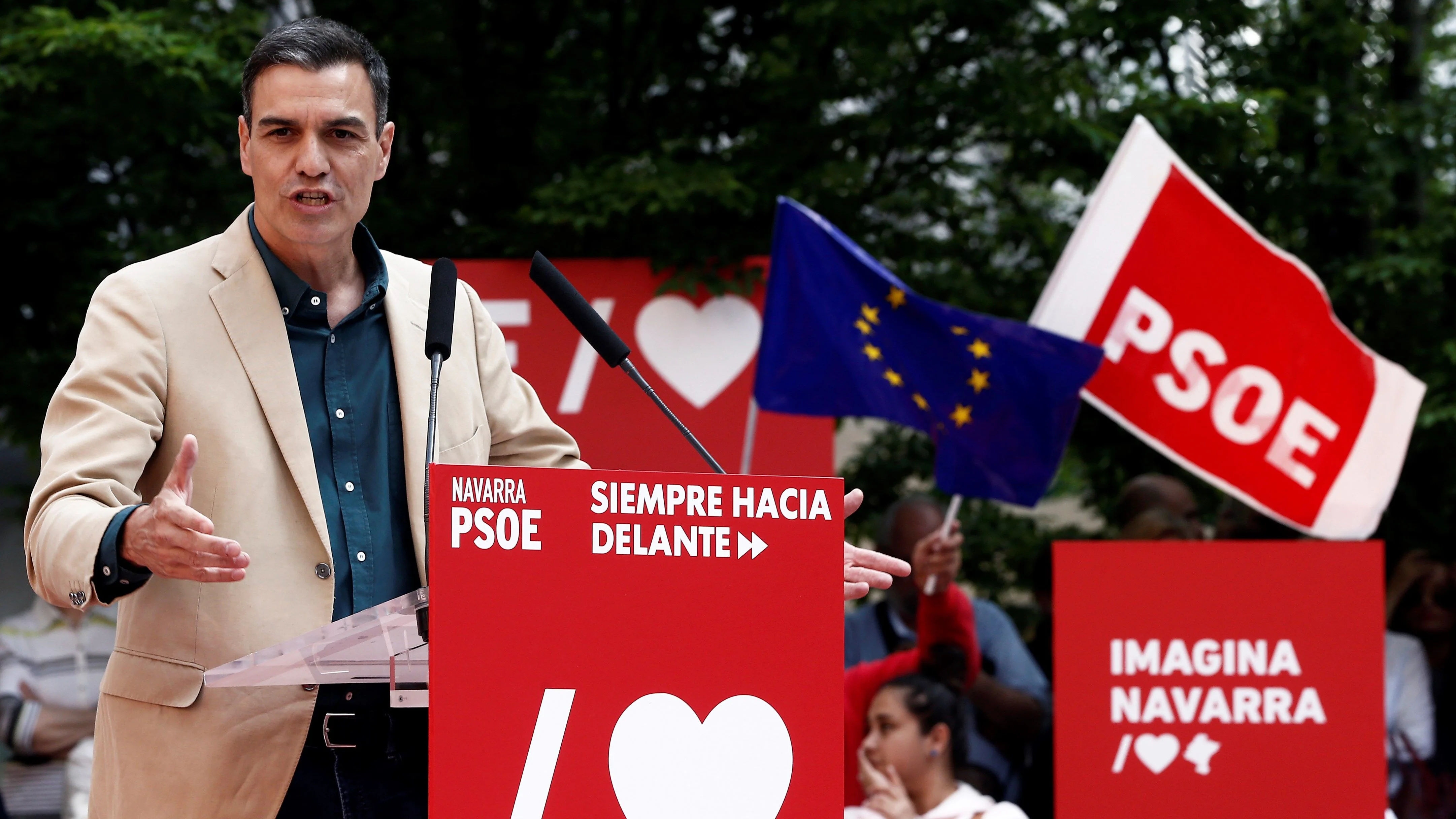 Acto político de Pedro Sánchez en Pamplona