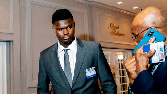 Zion Williamson, en el evento del sorteo de elecci&oacute;n del Draft