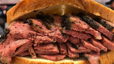 Sándwich de Pastrami Sándwich de Pastrami