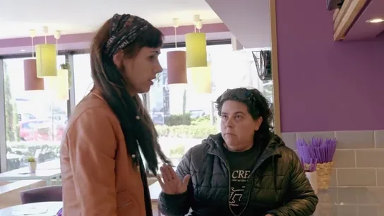 El reparto a domicilio saca de quicio a la jefa infiltrada: "Al ver a María me he acojonado" El reparto a domicilio saca de quicio a la jefa infiltrada: "Al ver a María me he acojonado"