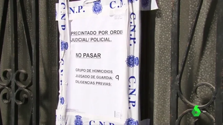 La Policía busca al hijo de 16 años de la mujer que apareció muerta en un arcón en su piso de Palma