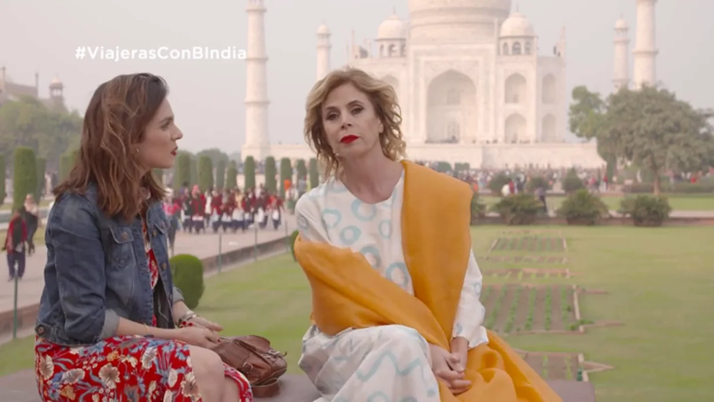 Ágatha Ruiz de la Prada conoce el Taj Mahal: "Ojalá todo el mundo pudiera venir aquí" Ágatha Ruiz de la Prada conoce el Taj Mahal: "Ojalá todo el mundo pudiera venir aquí"
