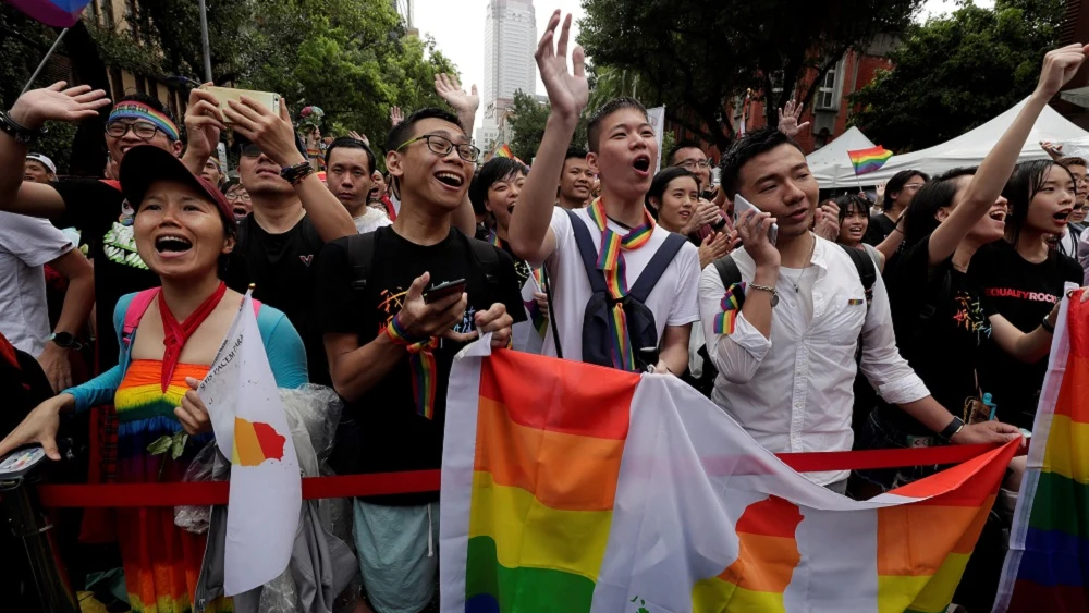 Taiwán legaliza el matrimonio homosexual y se convierte en el país pionero en el continente asiático