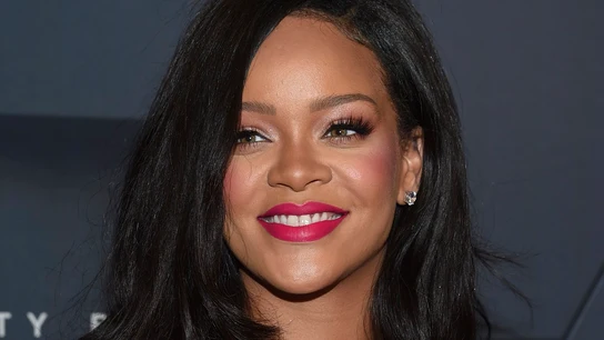 La artista Rihanna La artista Rihanna