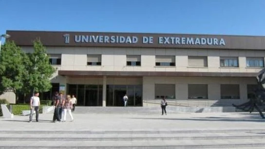 Universidad de Extremadura Universidad de Extremadura