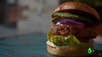 ¿Hamburguesa o 'disco vegano'? La industria cárnica quiere que las hamburguesas veganas dejen de llamarse como tal