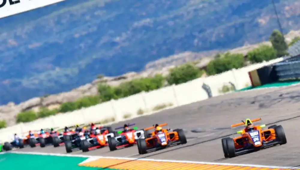 Fórmula 4 española en Motorland Aragon