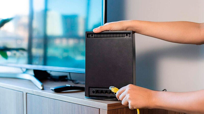 Convierte tu viejo móvil en un repetidor para mejorar la señal WiFi