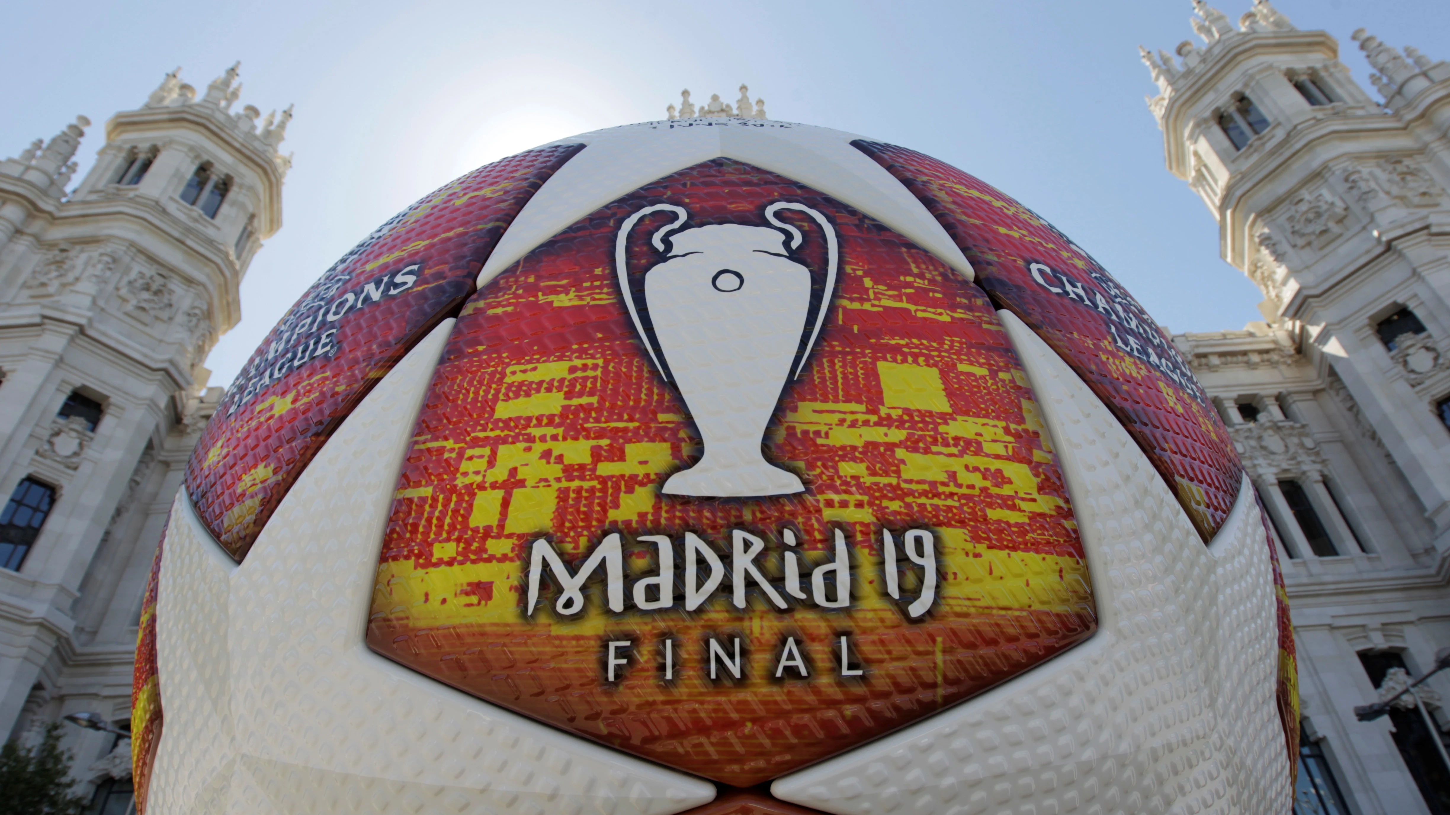 El balón de la final de la Champions League