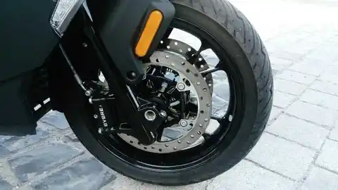 BMW C 400 GT BMW C 400 GT