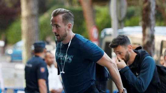 Harry Kane y Lloris llegando al hotel Harry Kane y Lloris llegando al hotel