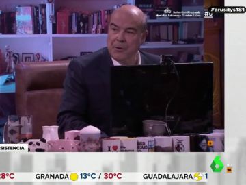 El 'dardo' de Antonio Resines que deja sin palabras a Broncano: "Tengo una carrera a la que tú no vas a llegar en la vida" El 'dardo' de Antonio Resines que deja sin palabras a Broncano: "Tengo una carrera a la que tú no vas a llegar en la vida"