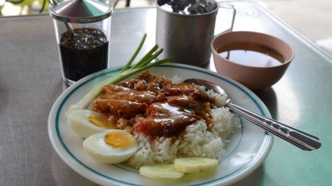 Mu daeng