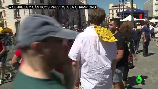 La Plaza Mayor se transforma por la Champions: sin sillas y sin mesas, pero con mucha cerveza e ingleses buscando entrada La Plaza Mayor se transforma por la Champions: sin sillas y sin mesas, pero con mucha cerveza e ingleses buscando entrada
