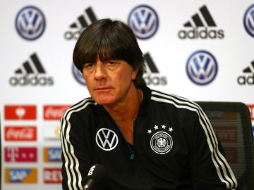 Joachim Low, en rueda de prensa Joachim Low, en rueda de prensa